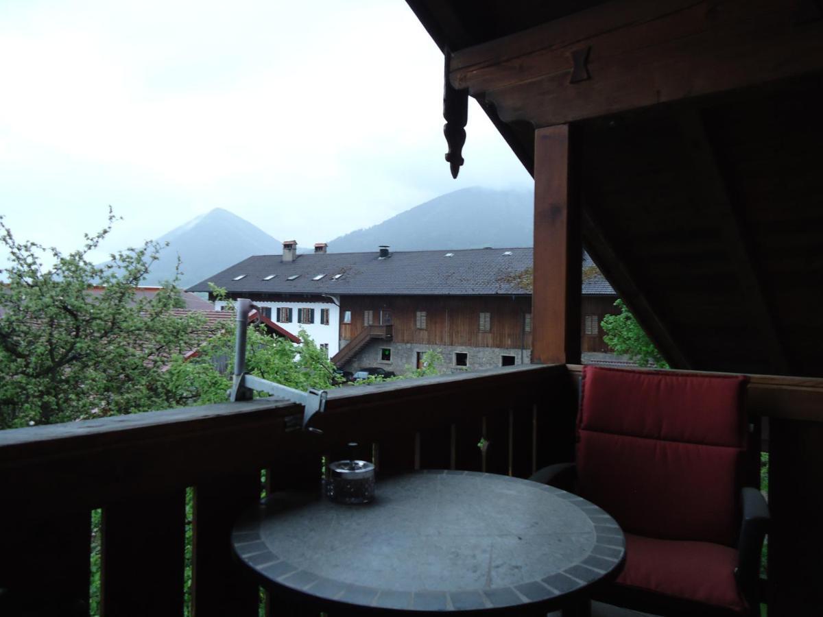 Ferienwohnung Wingen Bad Feilnbach Zimmer foto